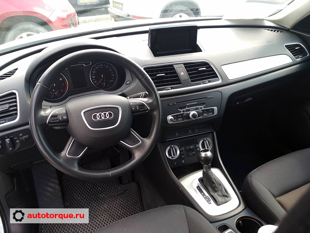 Audi q3 салон